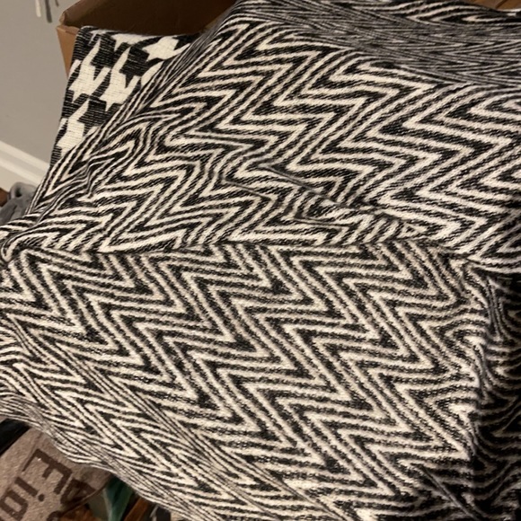 Michael Kors winter doubled neck wrap - Picture 3 of 3